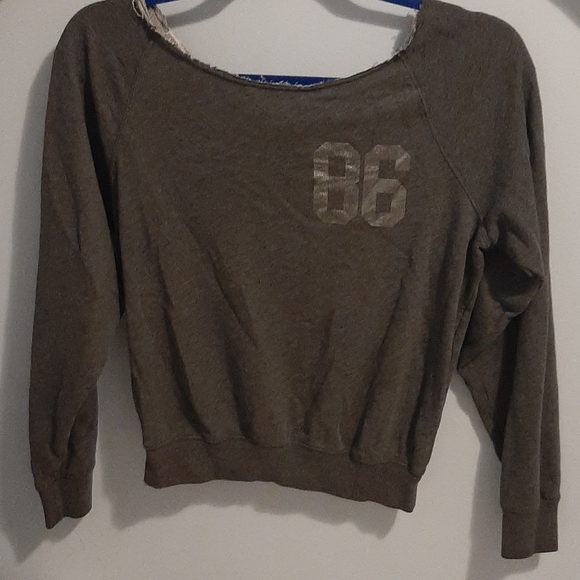 PINK sweater - Picture 1 of 2